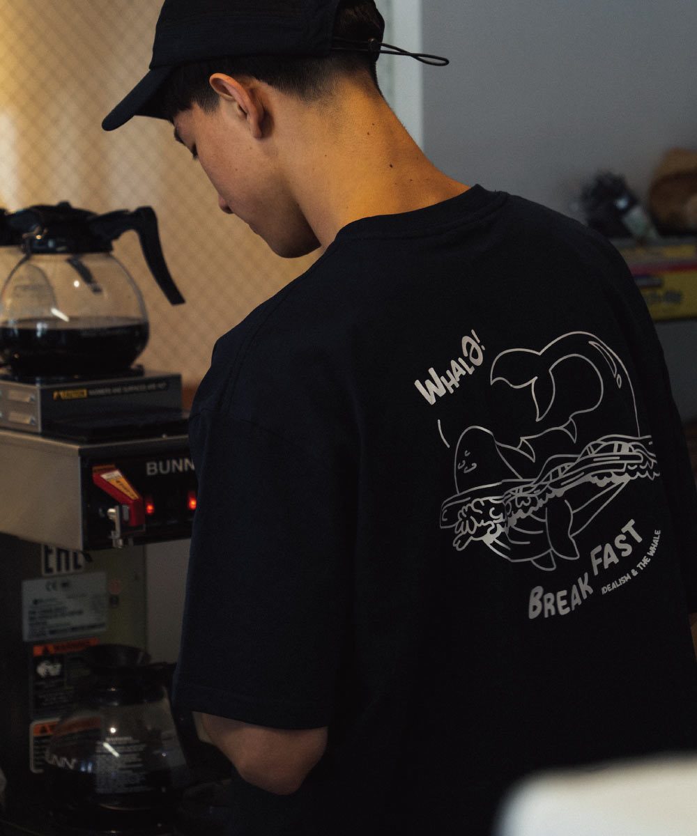 聯名 餵我早餐印花上衣 WHALe Tee