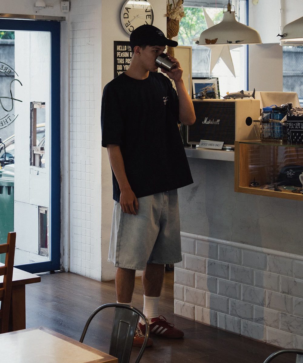 聯名 餵我早餐印花上衣 WHALe Tee