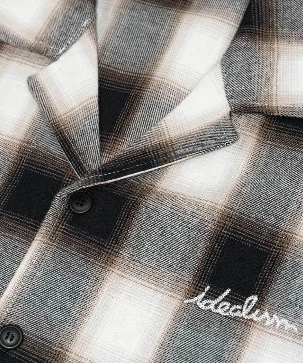 格紋襯衫 Checkered Shirt