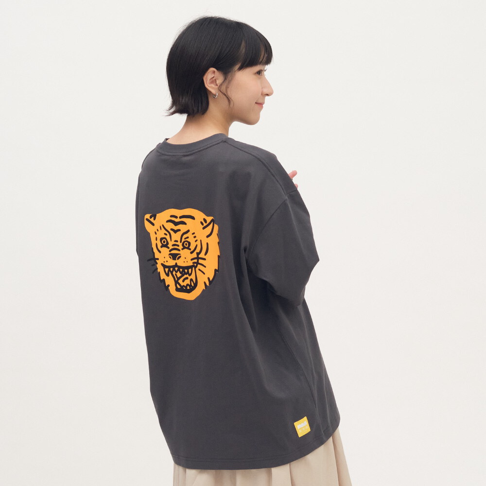 虎吸吐納詼諧短TEE