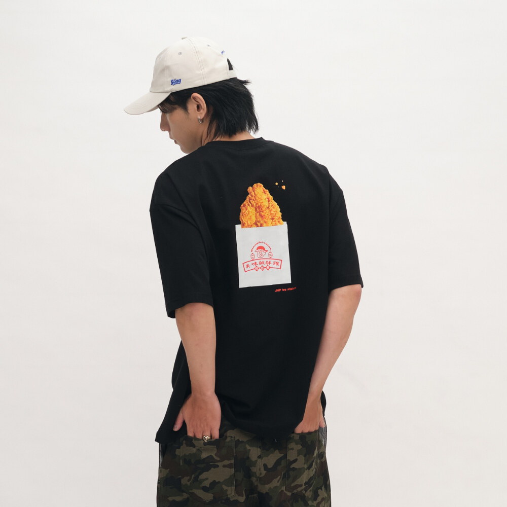 樸然煮小辣不切雞排TEE