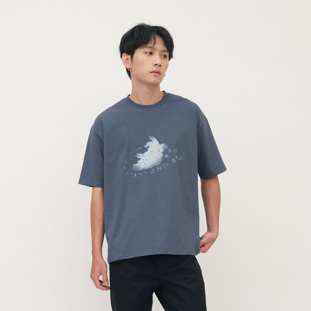 咬拖鞋小狗TEE