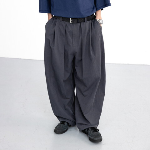 打褶燈籠褲 Overtuck Balloon Pants