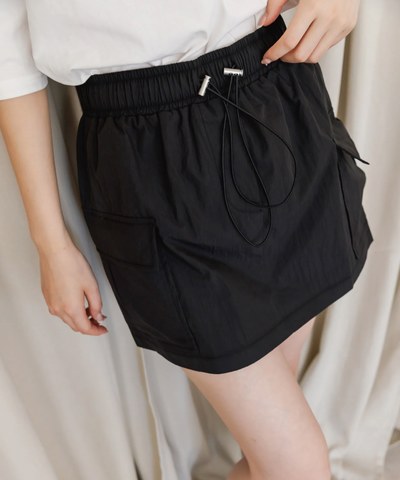 by BB-率性工裝短褲裙