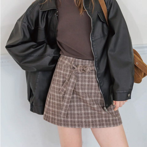 by Bello-巧酥格子短裙