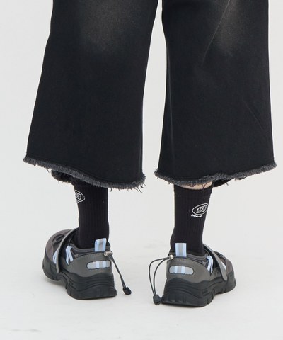 舒跑聯名中筒襪