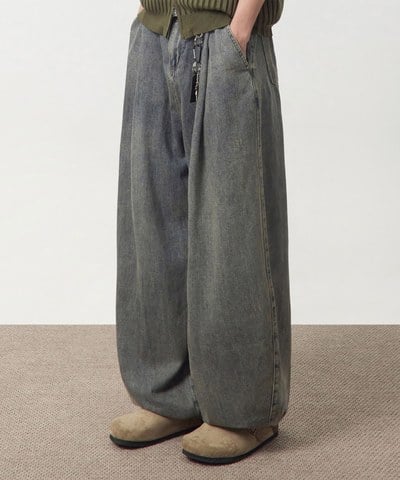 弧形牛仔褲 LINEN-LIKE CURVED DENIM PANTS