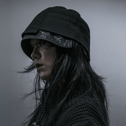 錯位漁夫帽 A Thoughtful Bucket Hat - Glitched