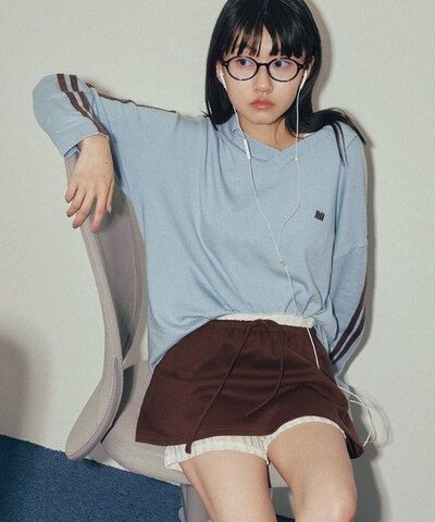 親膚翻領邊條針織上衣