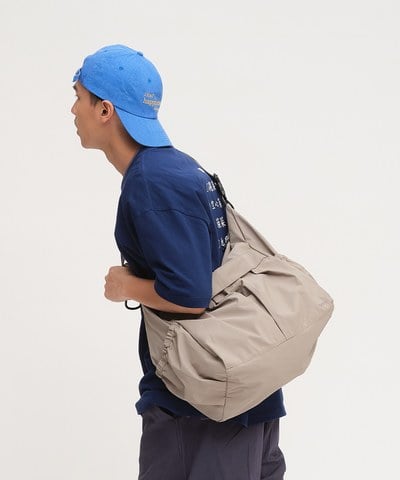 輕量雙口袋斜背包