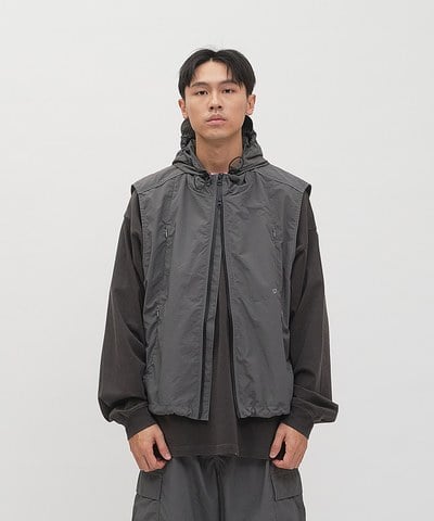 抗撕裂連帽多口袋短版背心