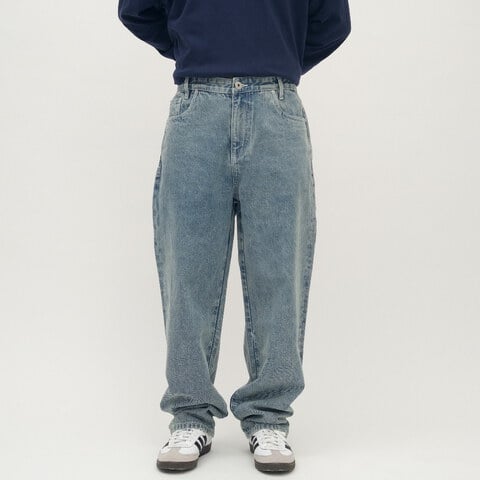 PLAIN刺繡經典直筒丹寧褲