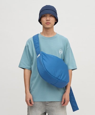 寬帶鋪棉中型半月包
