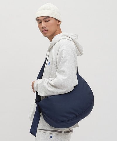 寬帶鋪棉中型半月包