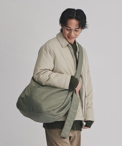 寬帶雲朵大型半月包