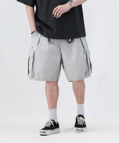 水洗雙摺軍短褲 washed double-pleated cargo shorts