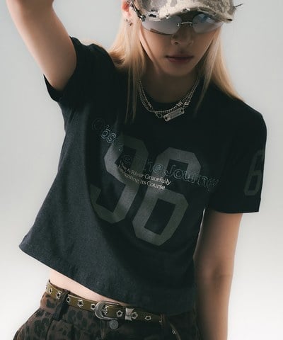 短版印花上衣 Football Crop Tee