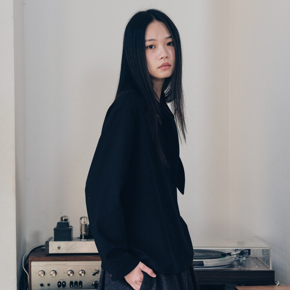 圍巾領上衣 scarf t-shirts