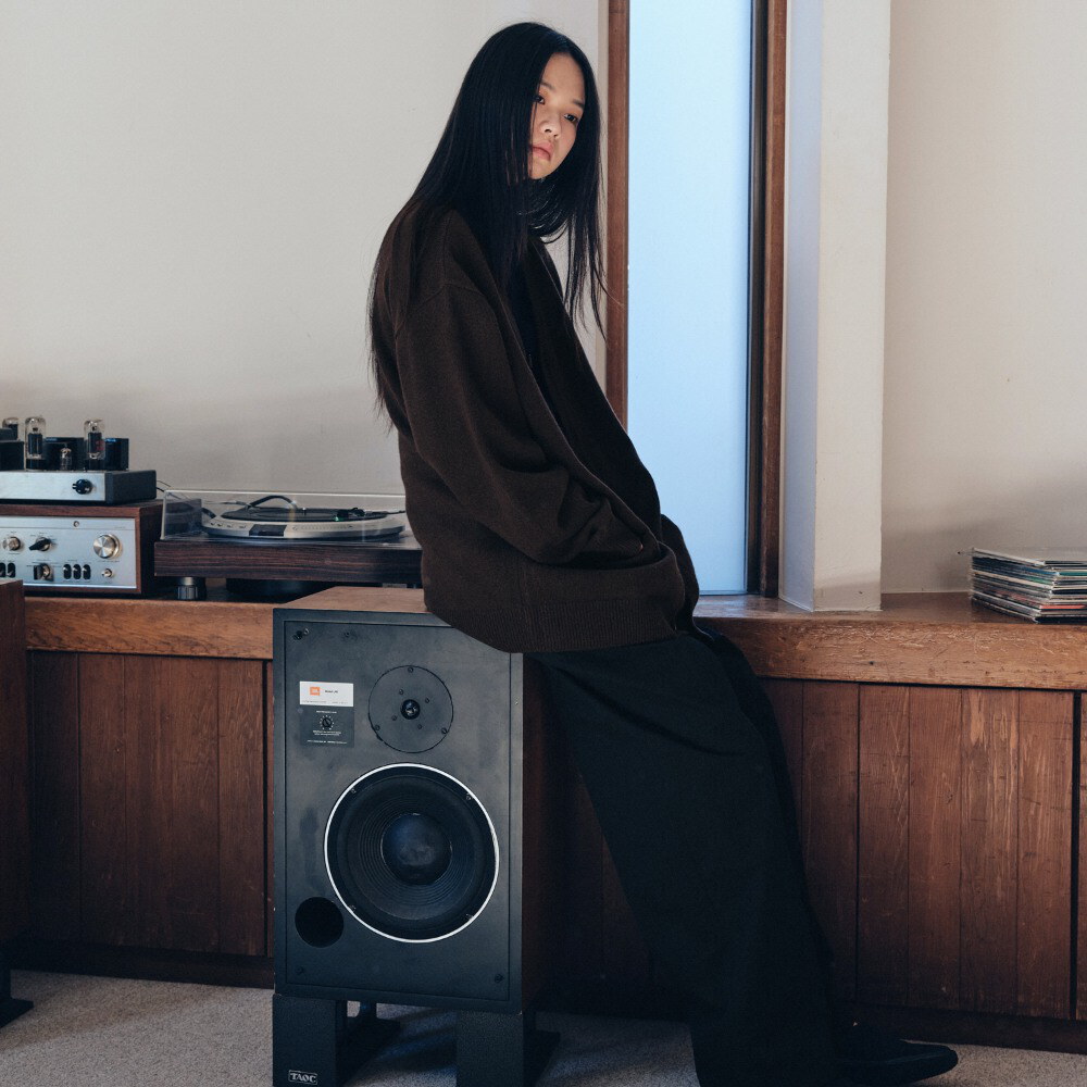 V領針織外套 unisex british wool v-neck cardigan
