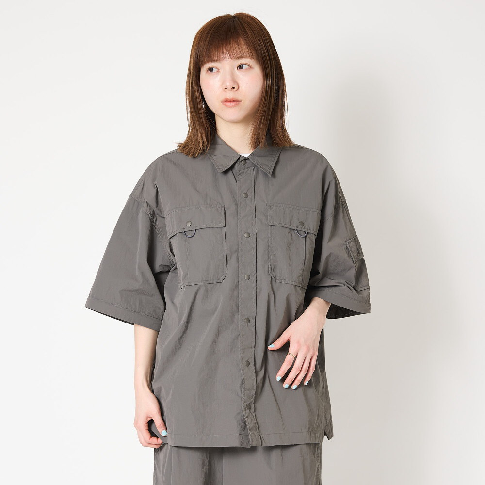 可拆式機能襯衫 DETACHABLE TECH SHIRT