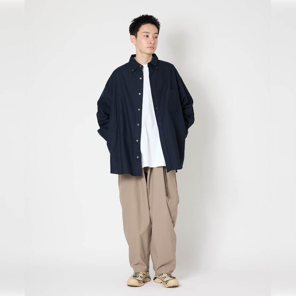 寬版襯衫 OVERSIZED B.D SHIRT