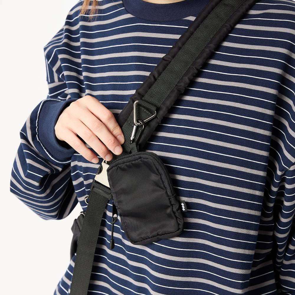 肩背包 POUCH SHOULDER BAG