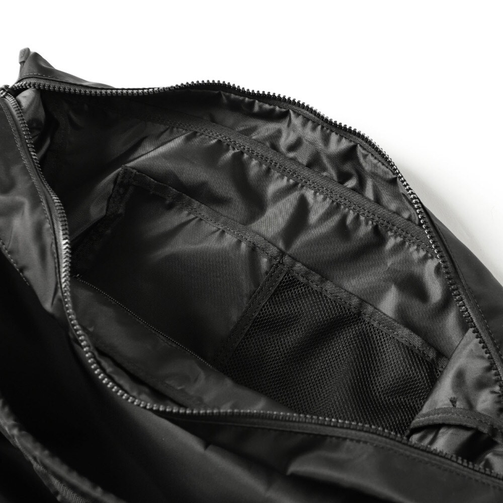 肩背包 POUCH SHOULDER BAG