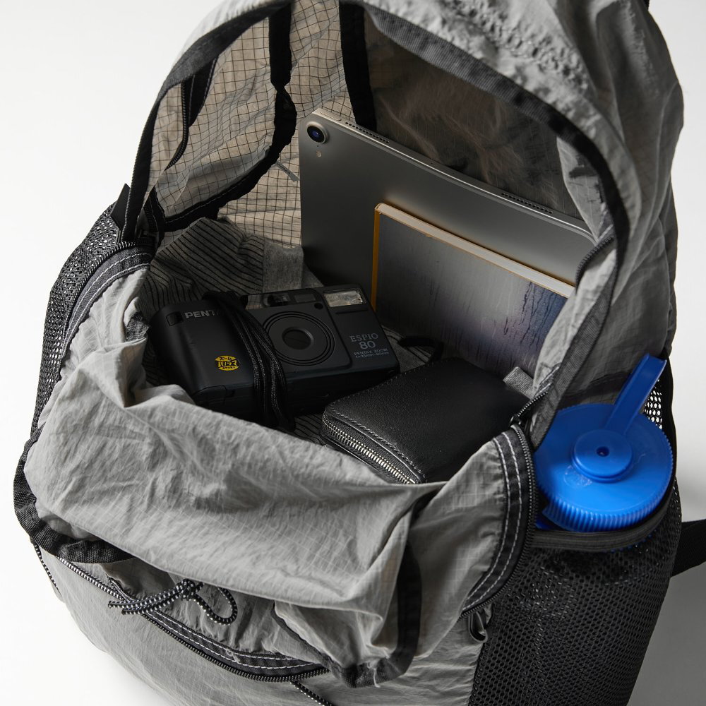 彈力繩後背包 BUNGEE BACKPACK