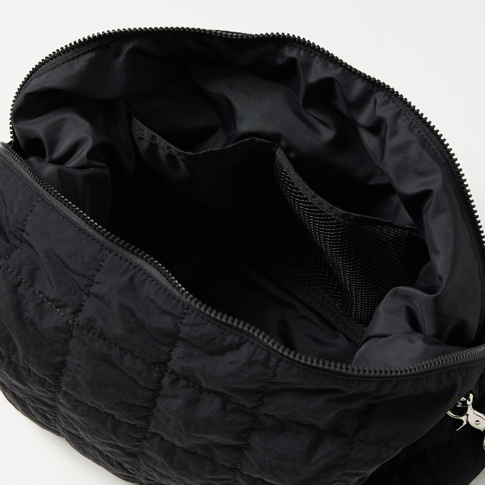絎縫斜背包 QUILTING POUCH SHOULDER BAG
