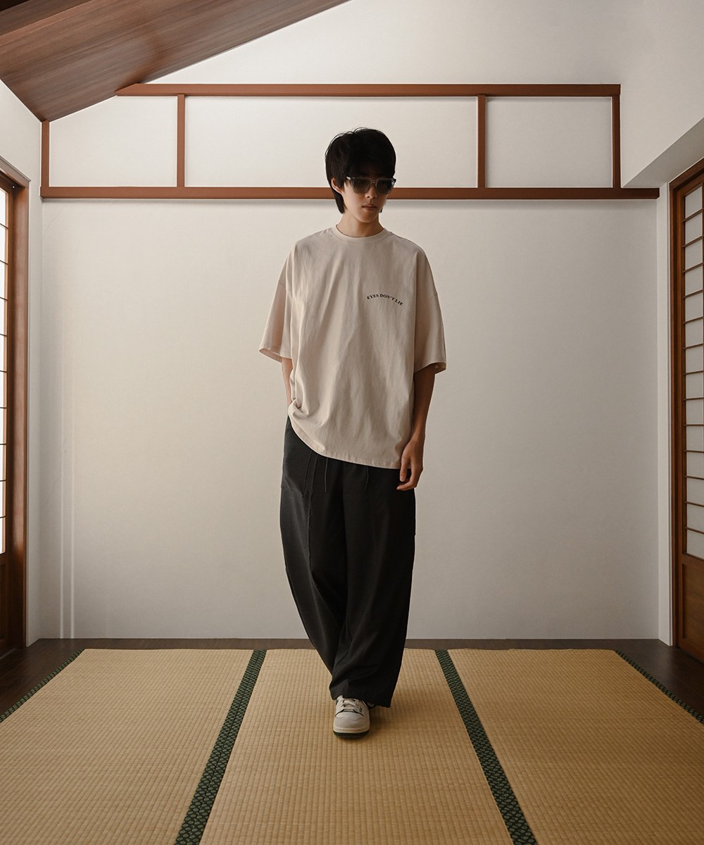 MELSIGN 短袖上衣 Eyes don't lie Graphic Tee