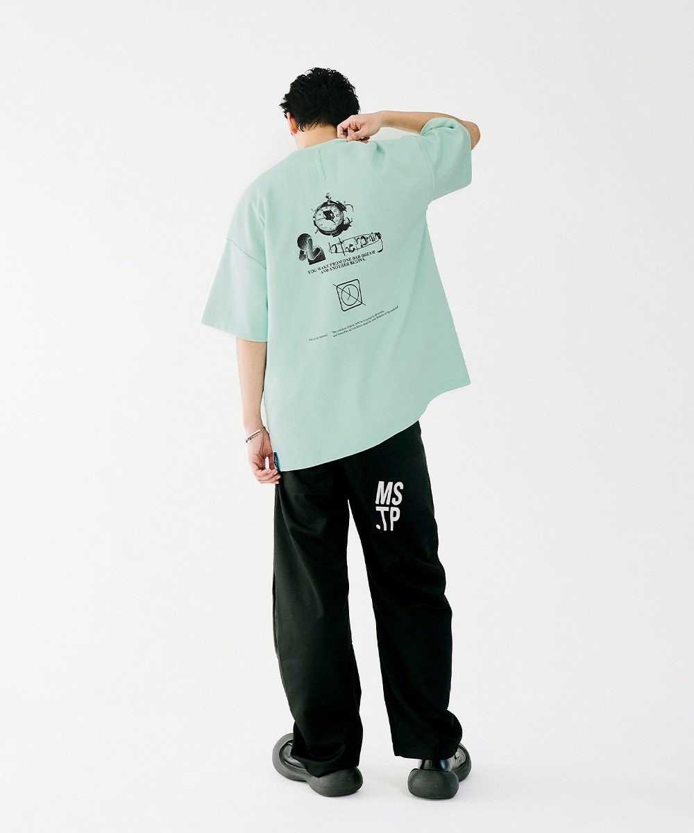印花上衣 Mon. Wake Me Never Tee