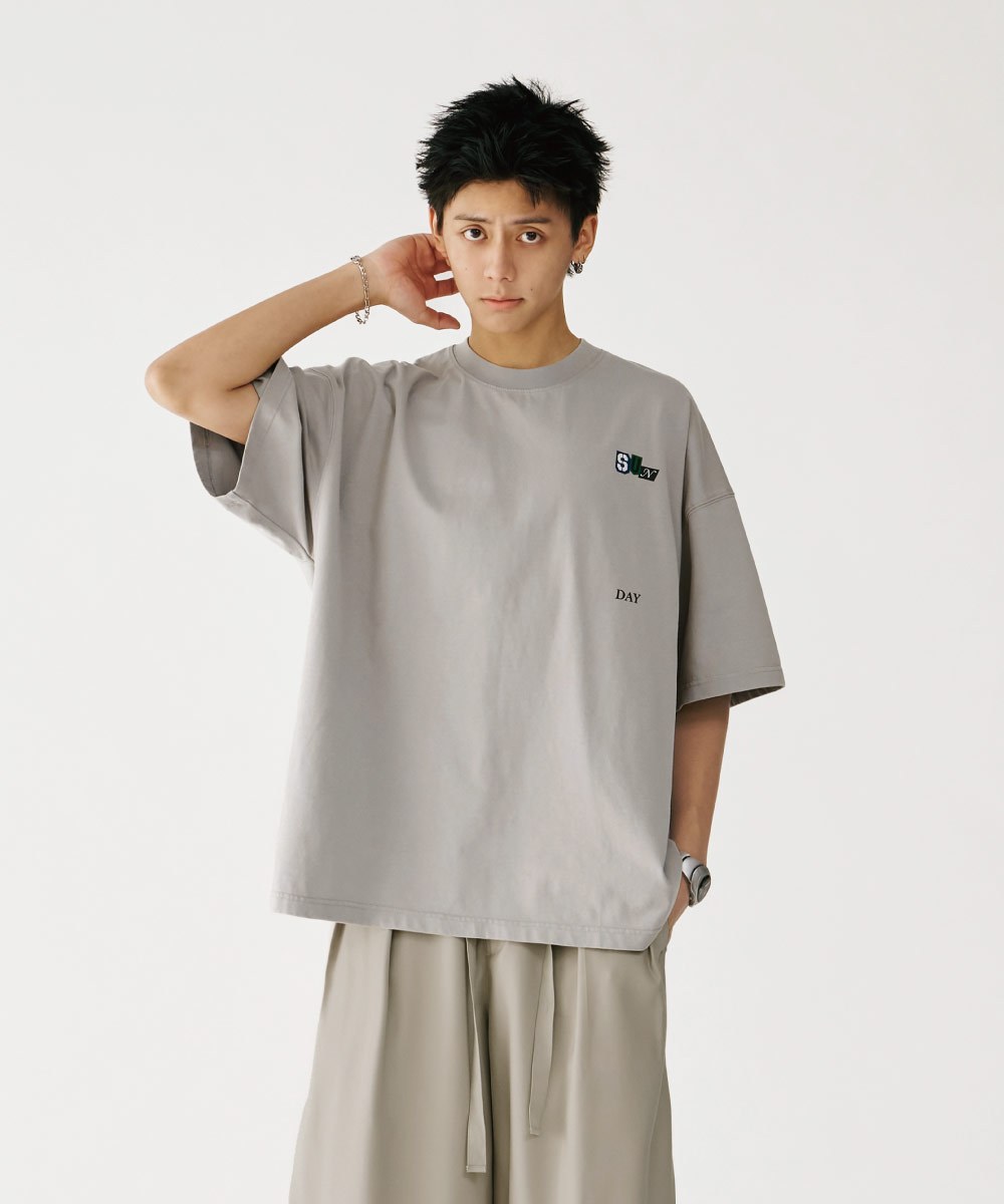 星期天Tee Sun. Weekly Dilemma Tee