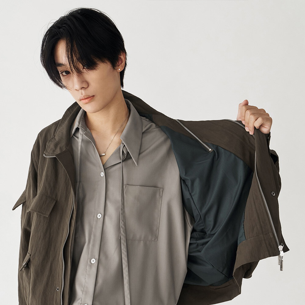 立體口袋拉鍊短外套 Zip up Pocket Short Jacket