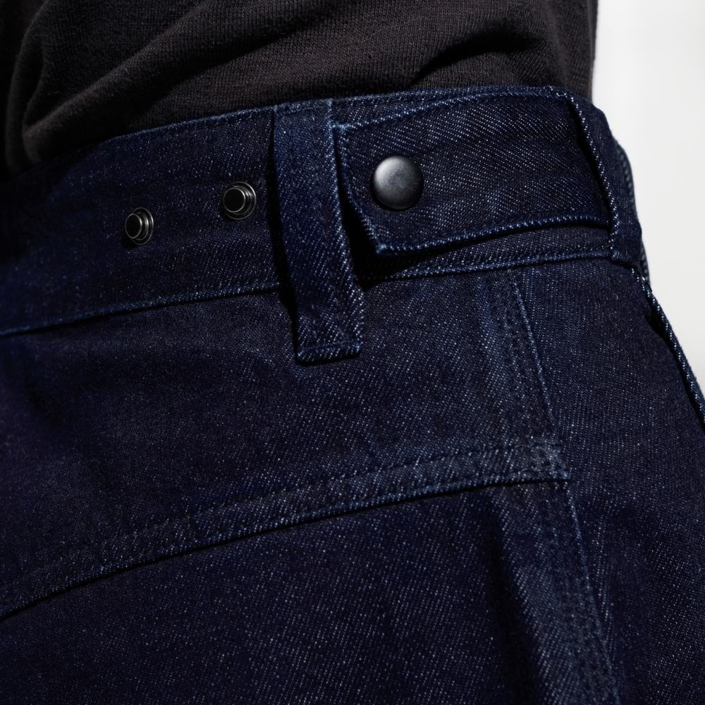 水洗丹寧長褲 MEL 26. Washed Denim Jeans