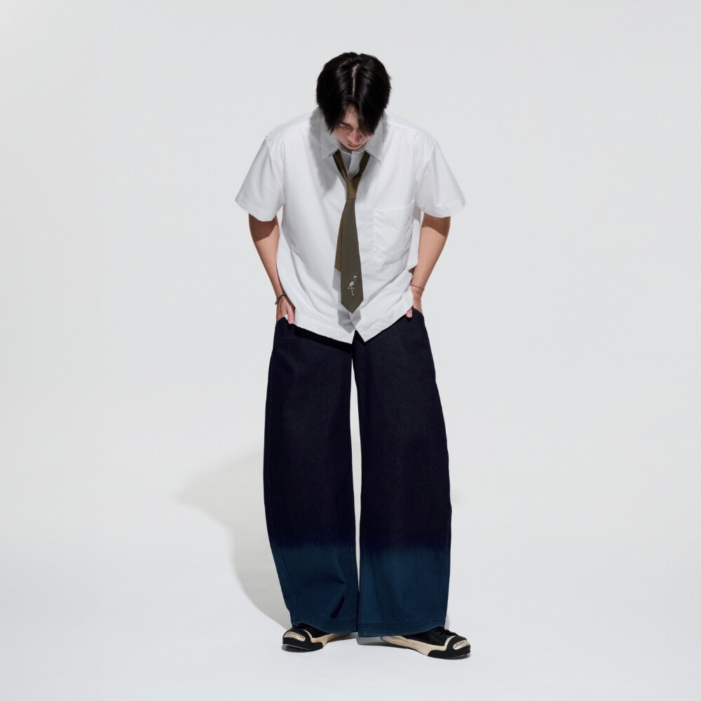 水洗丹寧長褲 MEL 26. Washed Denim Jeans