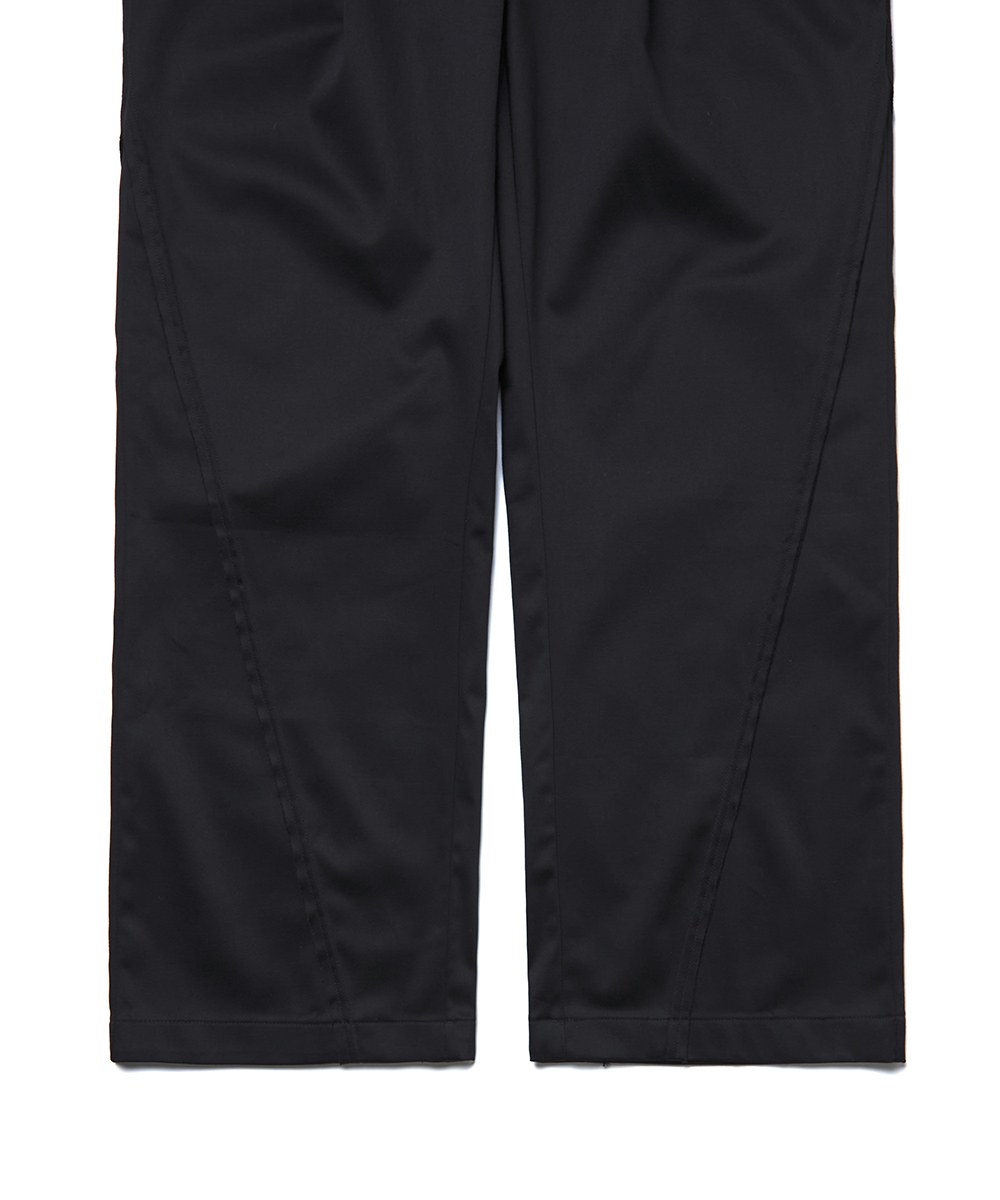 MELSIGN 斜向剪裁寬鬆直筒褲 Twisted Concept Trousers