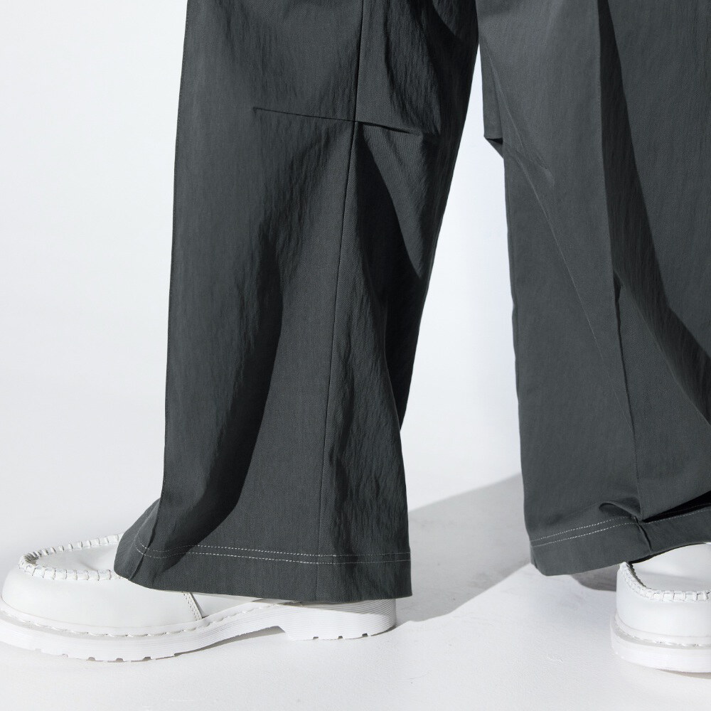 摺線直筒褲 Pastel Pleated Pants