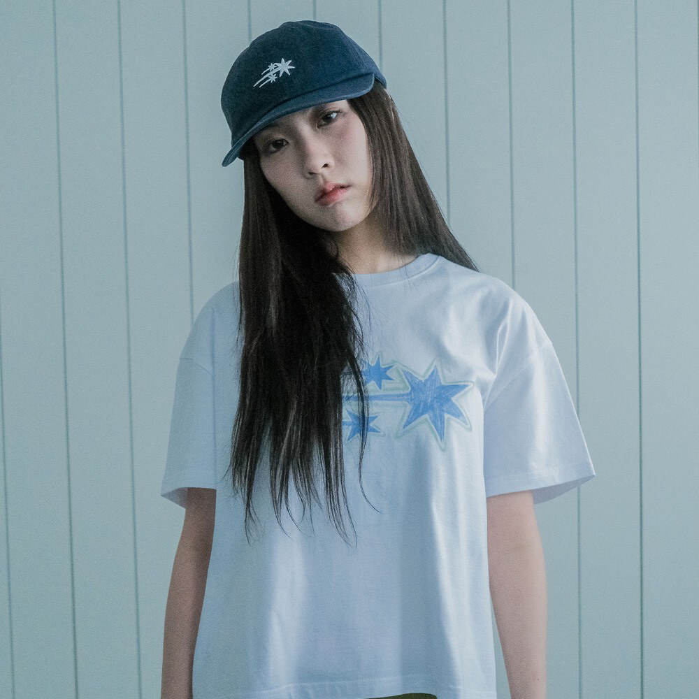 星星上衣 DRAWING 3STAR BIG CROP TEE