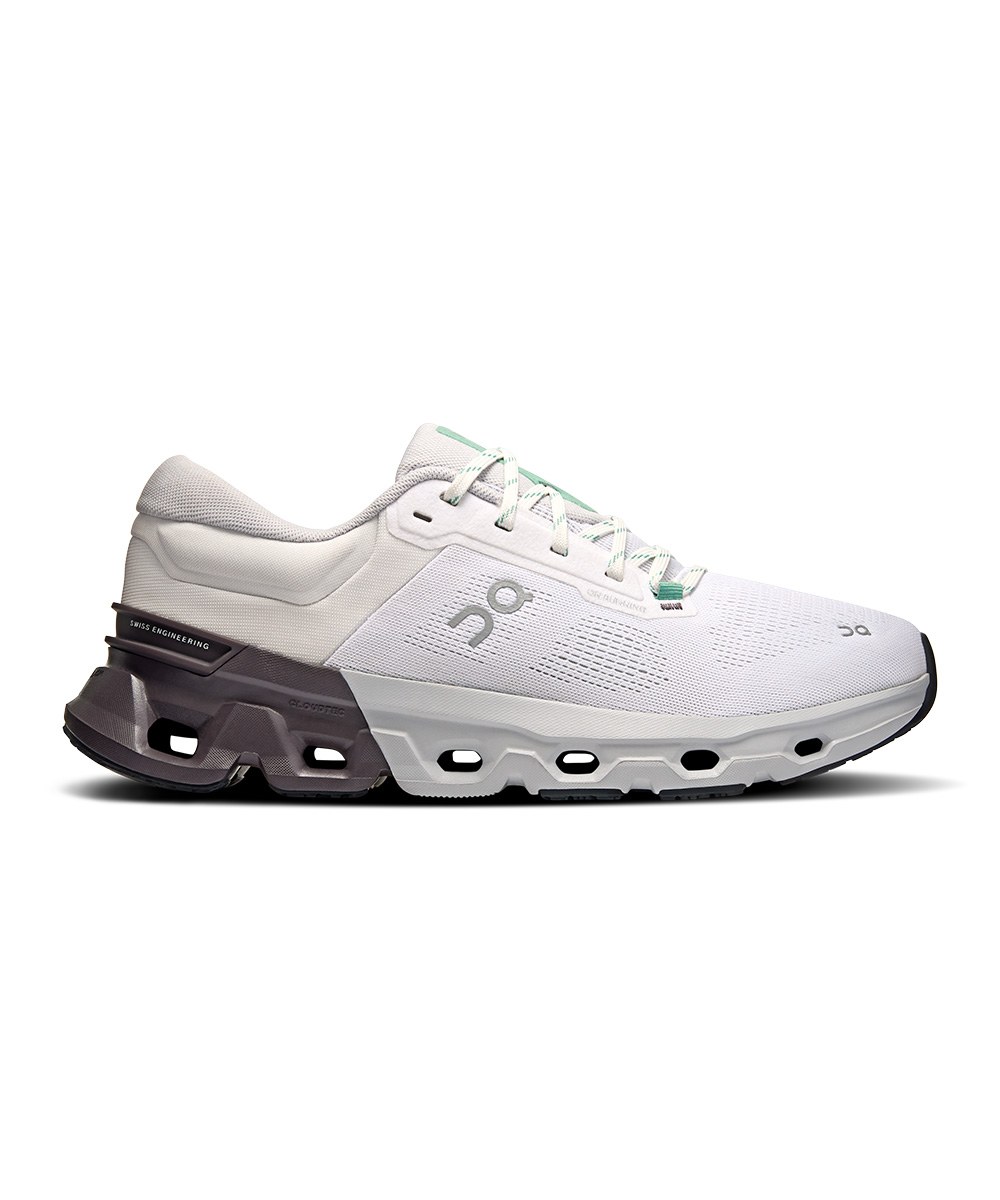 男 Cloudflyer 5