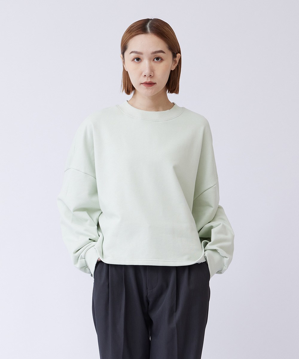 女款短版Oversize大學Tee