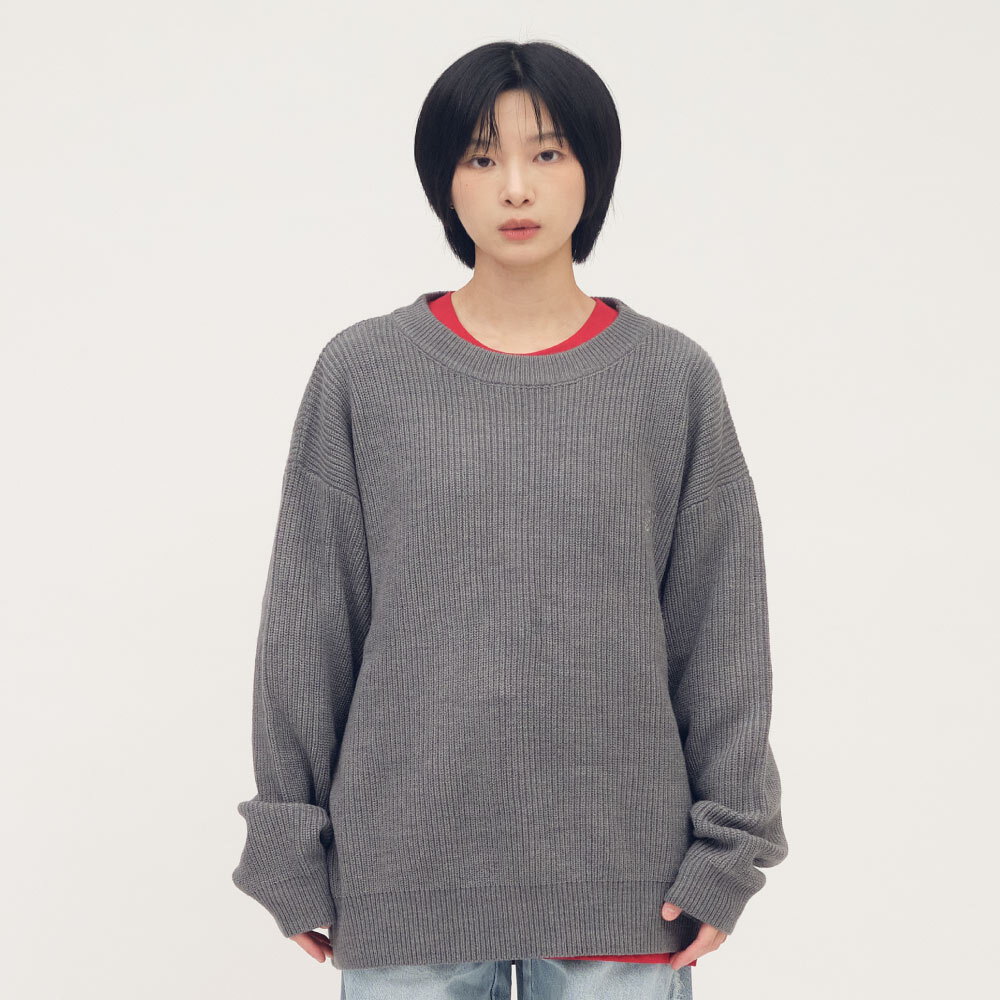 日常圓領針織毛衣