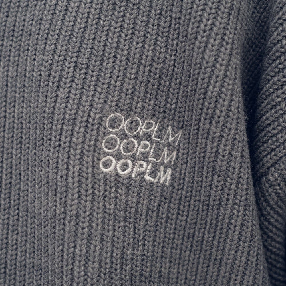 日常圓領針織毛衣