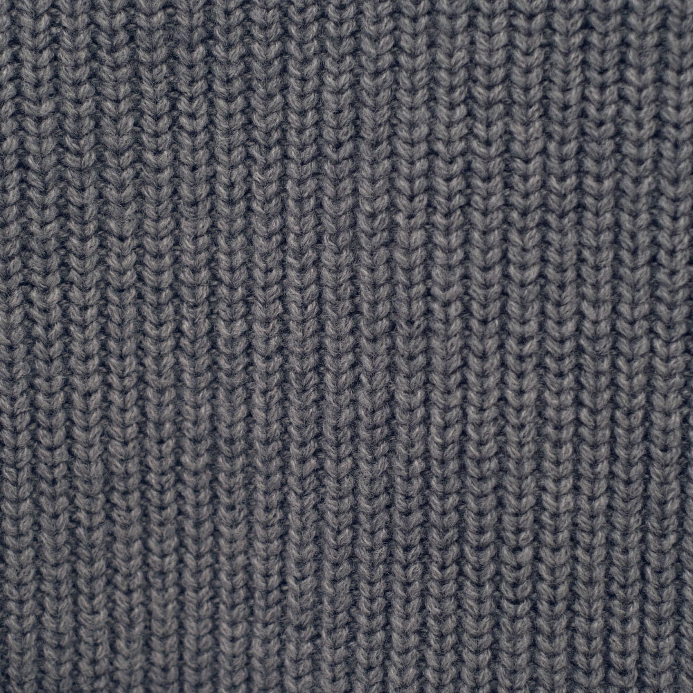 日常圓領針織毛衣