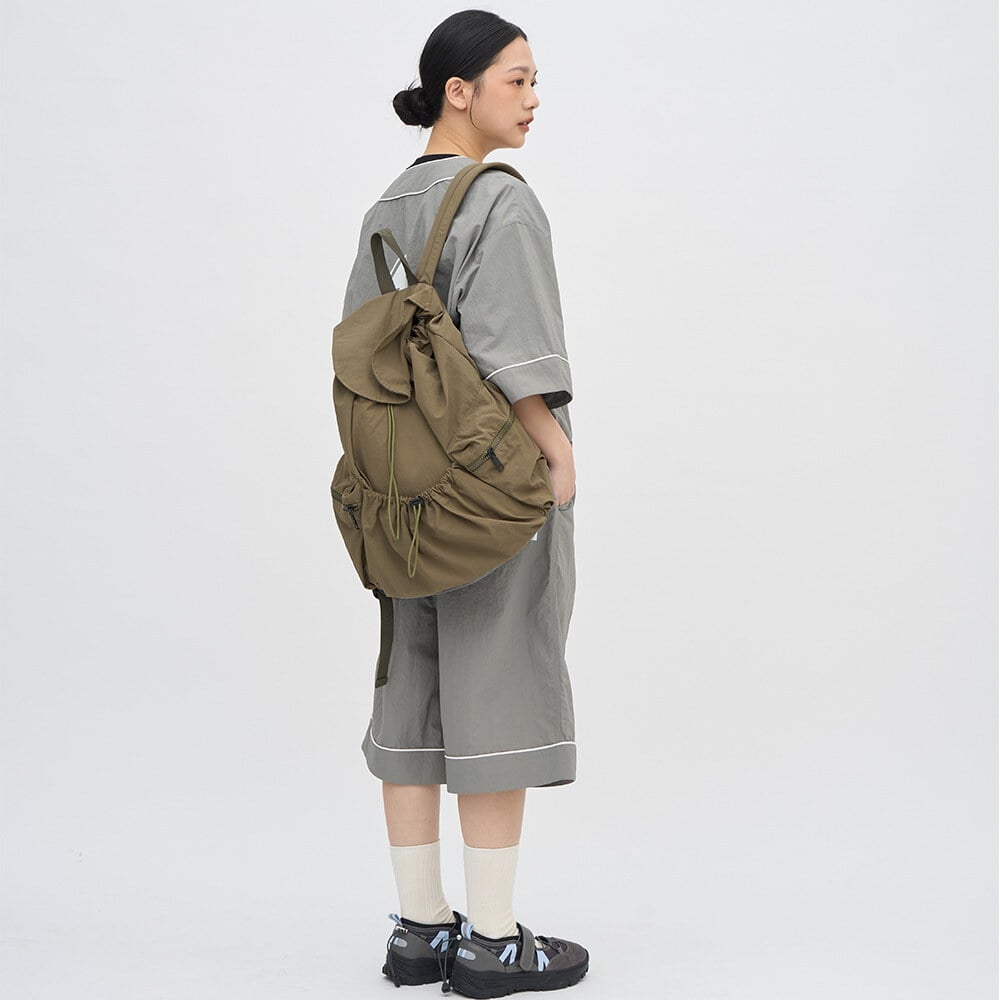 尼龍皺褶抽繩後背包