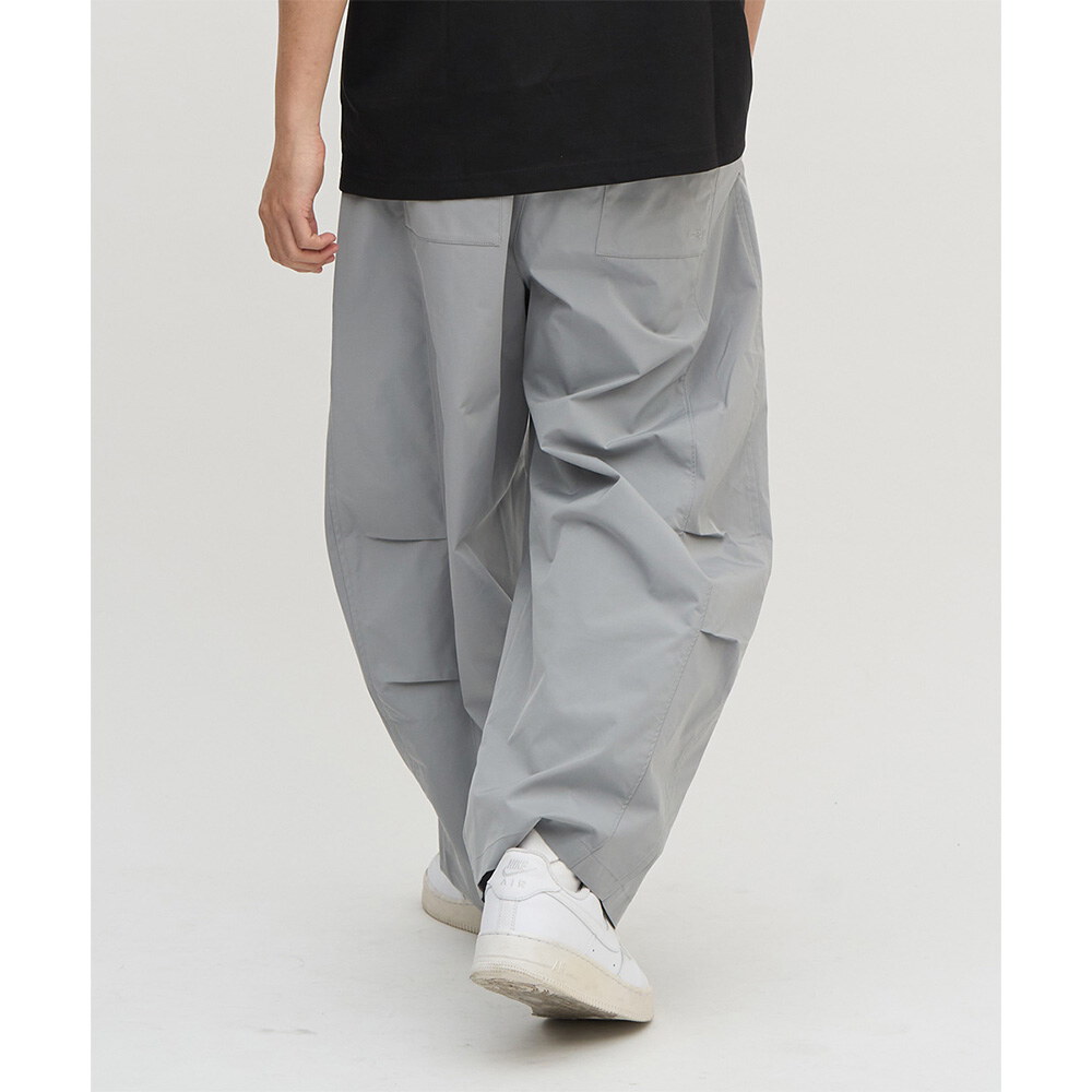 防潑水立體剪裁錐寬褲