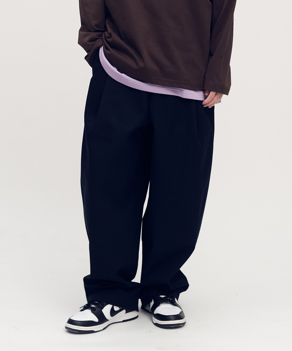 吸濕排汗立體剪裁錐寬褲