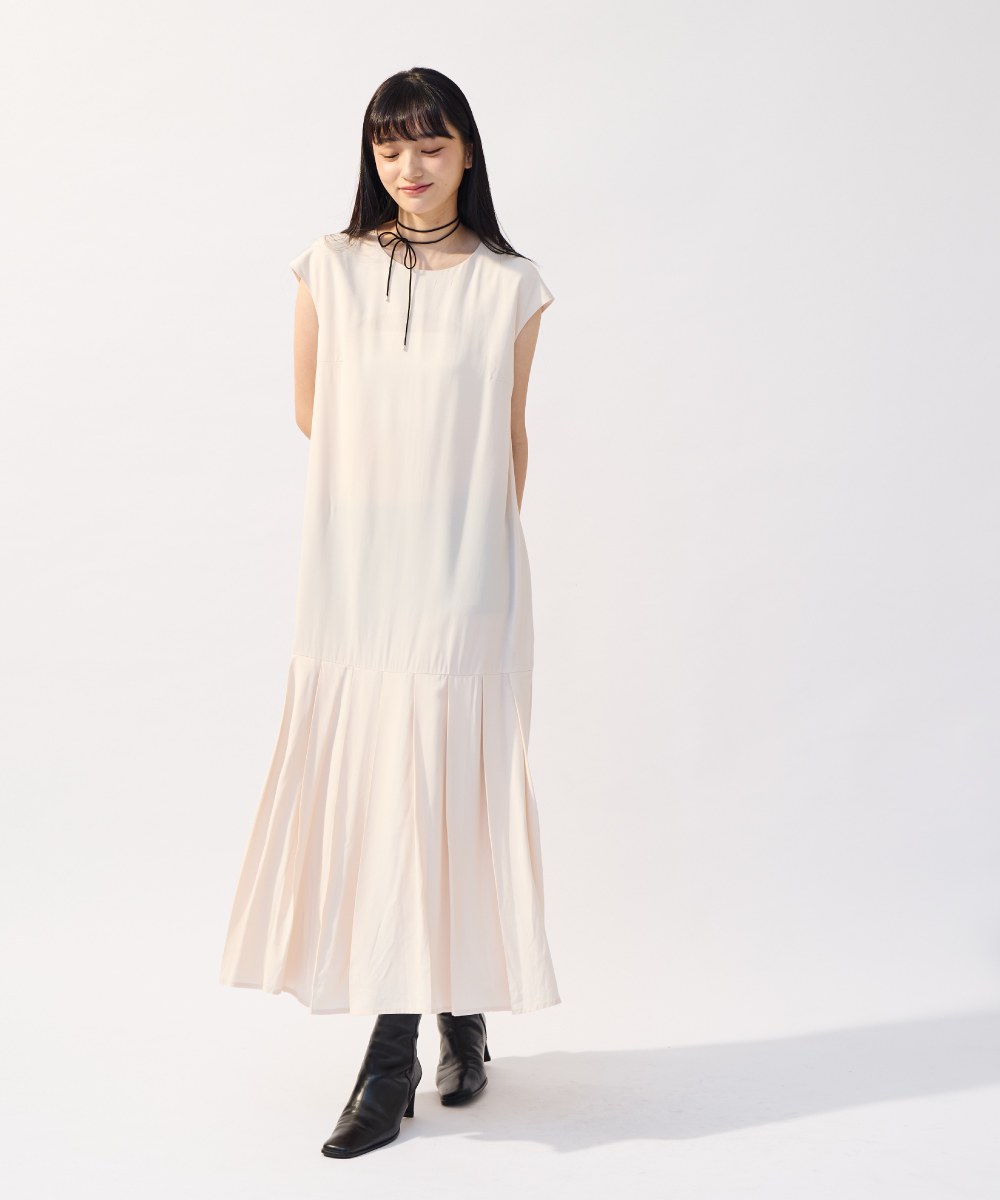 法式袖百褶洋裝