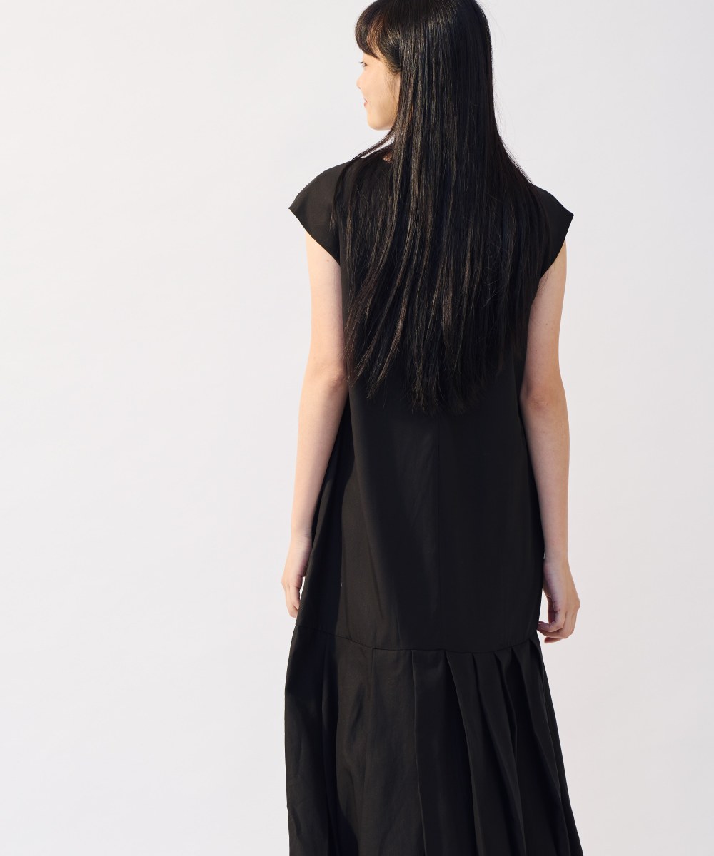 法式袖百褶洋裝