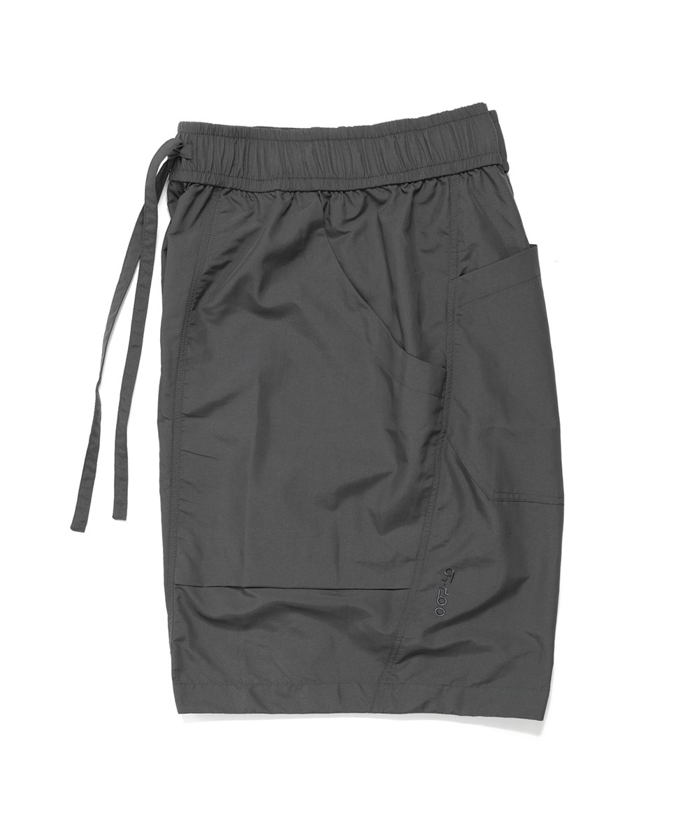 抽繩口袋短褲 oqLiq drawstring shorts
