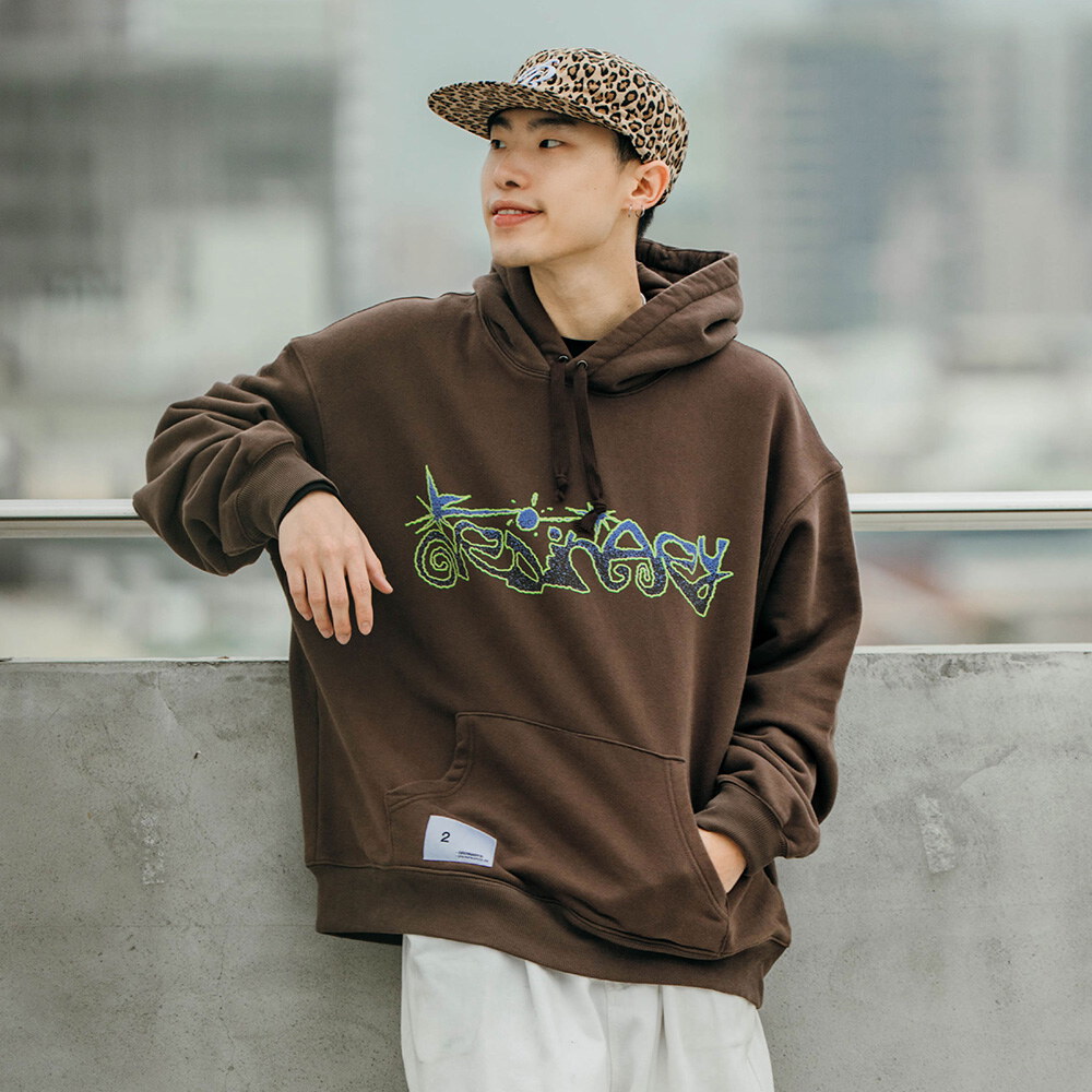 星體塗鴉LOGO帽TEE